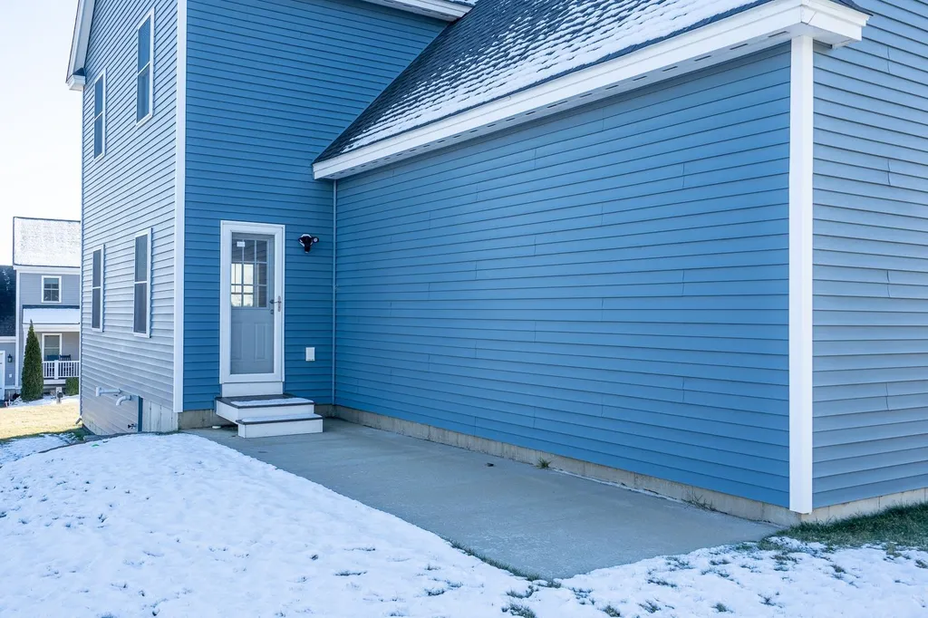 19 Pierce Drive Rochester NH 03867