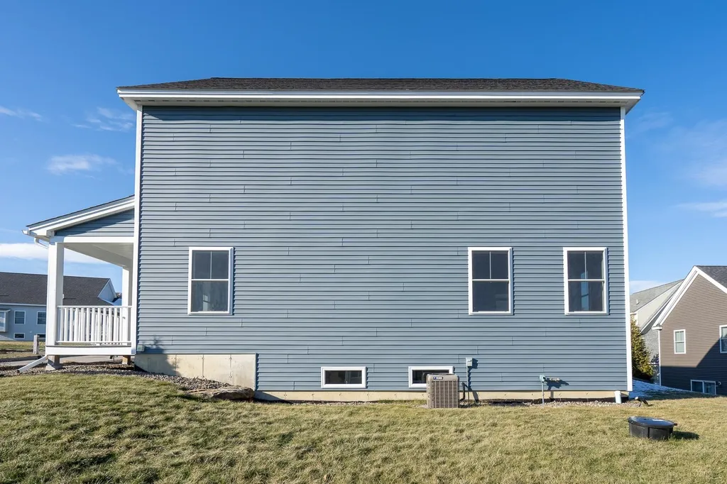19 Pierce Drive Rochester NH 03867