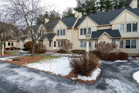 8 Salisbury Road Nashua NH 03064