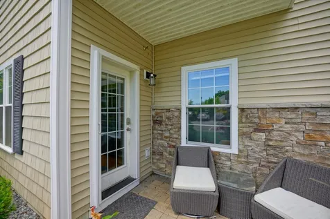 61 Acadia Lane Exeter NH 03833