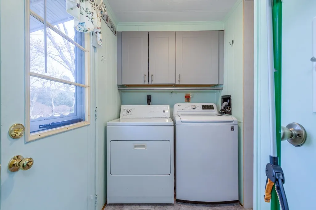 66 Fairfield Drive Concord NH 03301