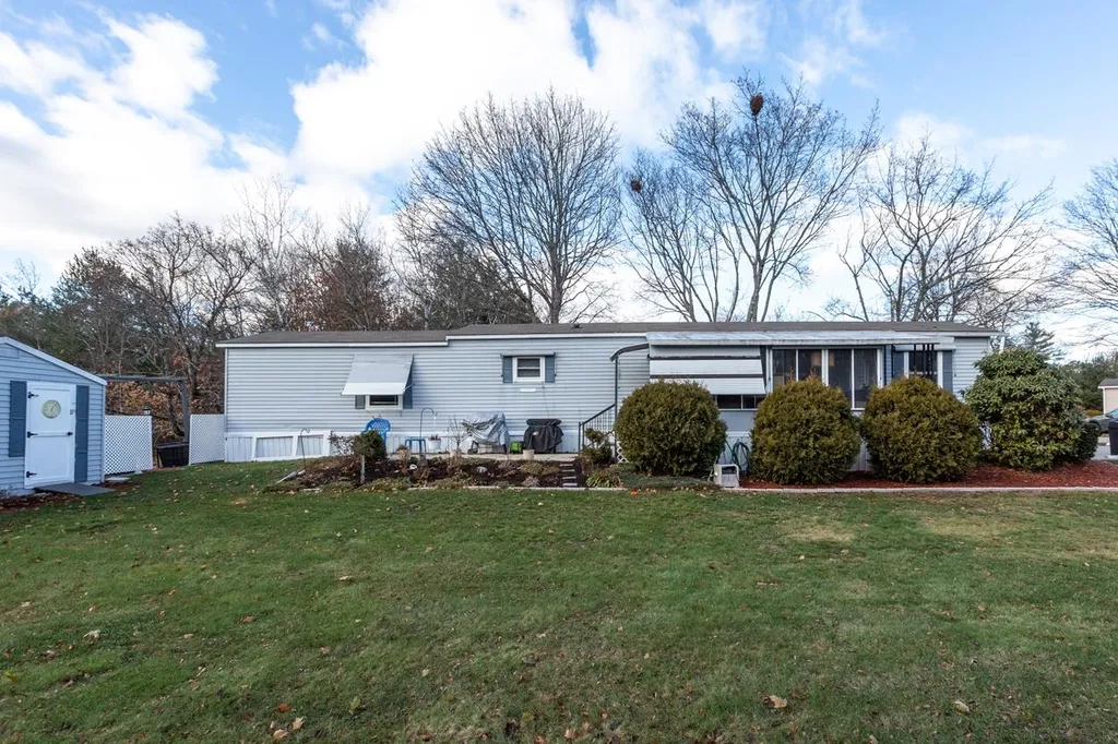 66 Fairfield Drive Concord NH 03301
