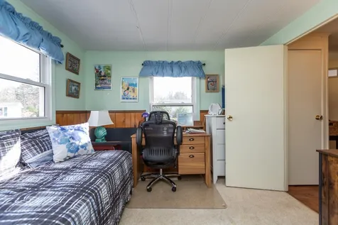 66 Fairfield Drive Concord NH 03301