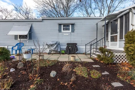 66 Fairfield Drive Concord NH 03301