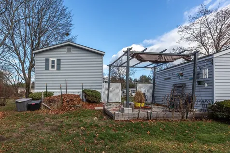 66 Fairfield Drive Concord NH 03301