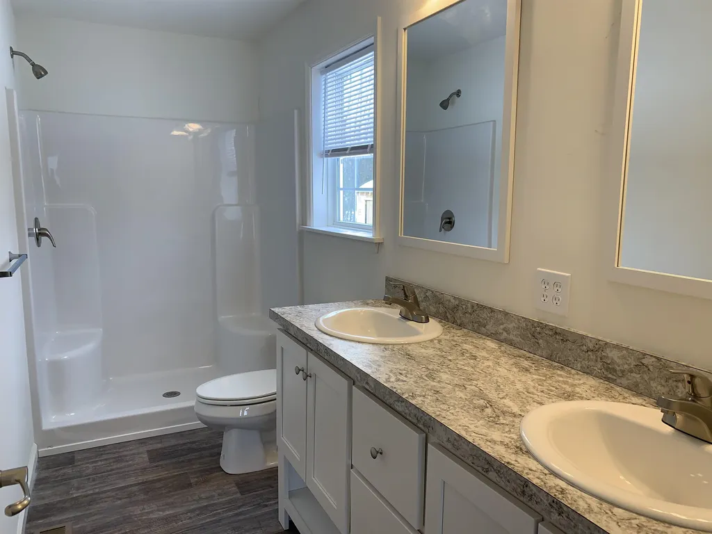 1 Outlook Lane Rochester NH 03867