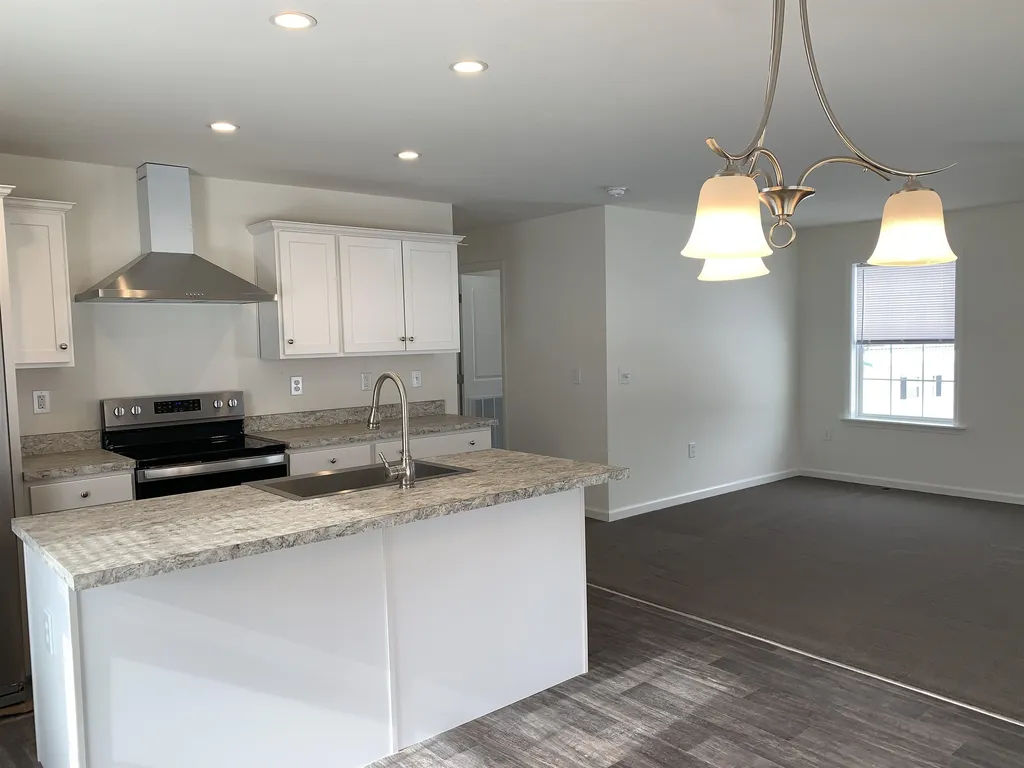 1 Outlook Lane Rochester NH 03867