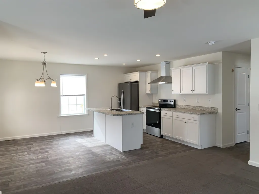 1 Outlook Lane Rochester NH 03867