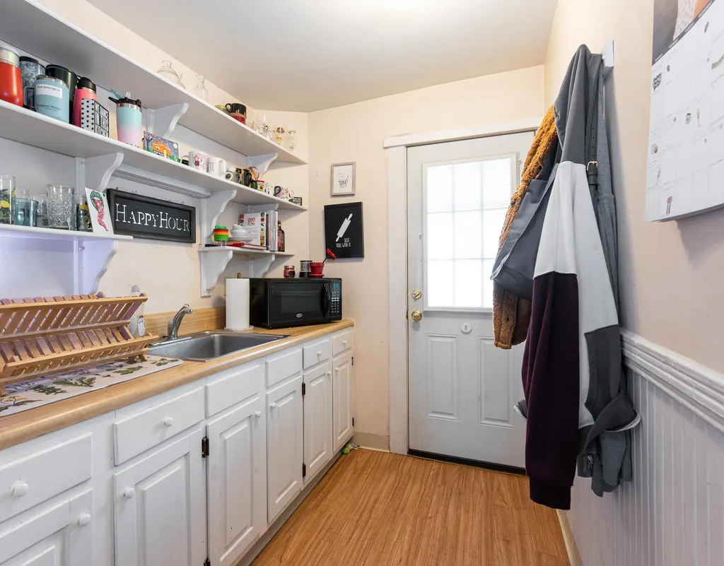 235 Cedar Street Manchester NH 03103