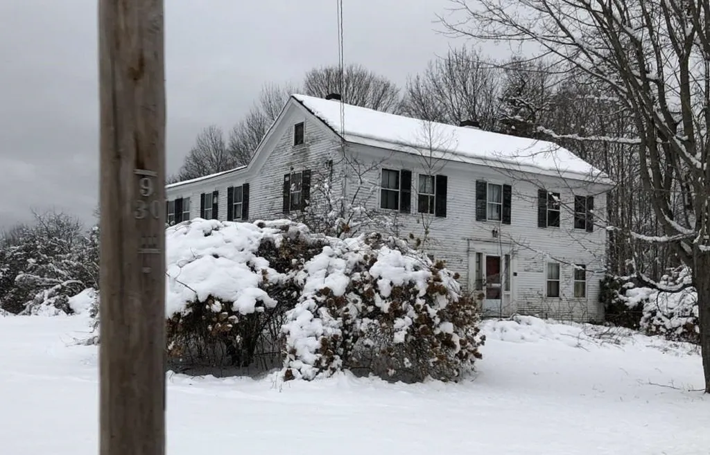 577 Canaan Street Canaan NH 03741