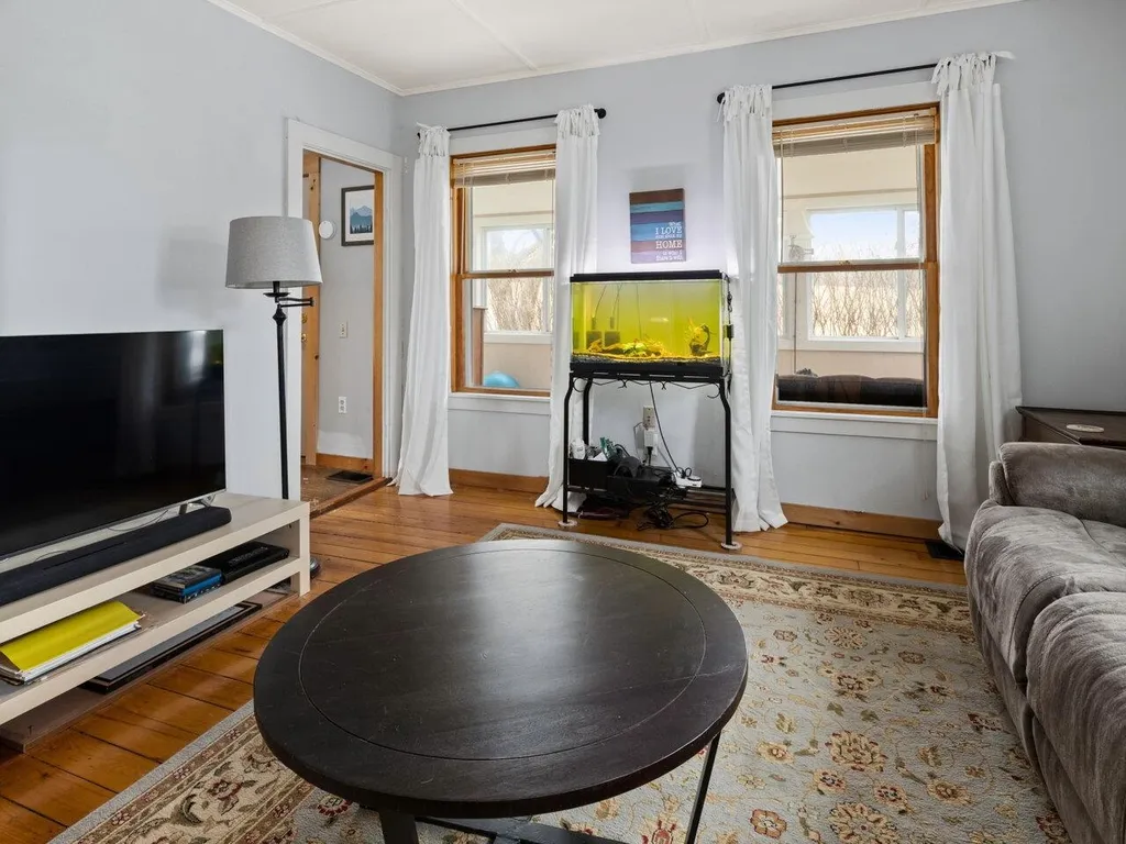 110 Panton Road Vergennes VT 05491