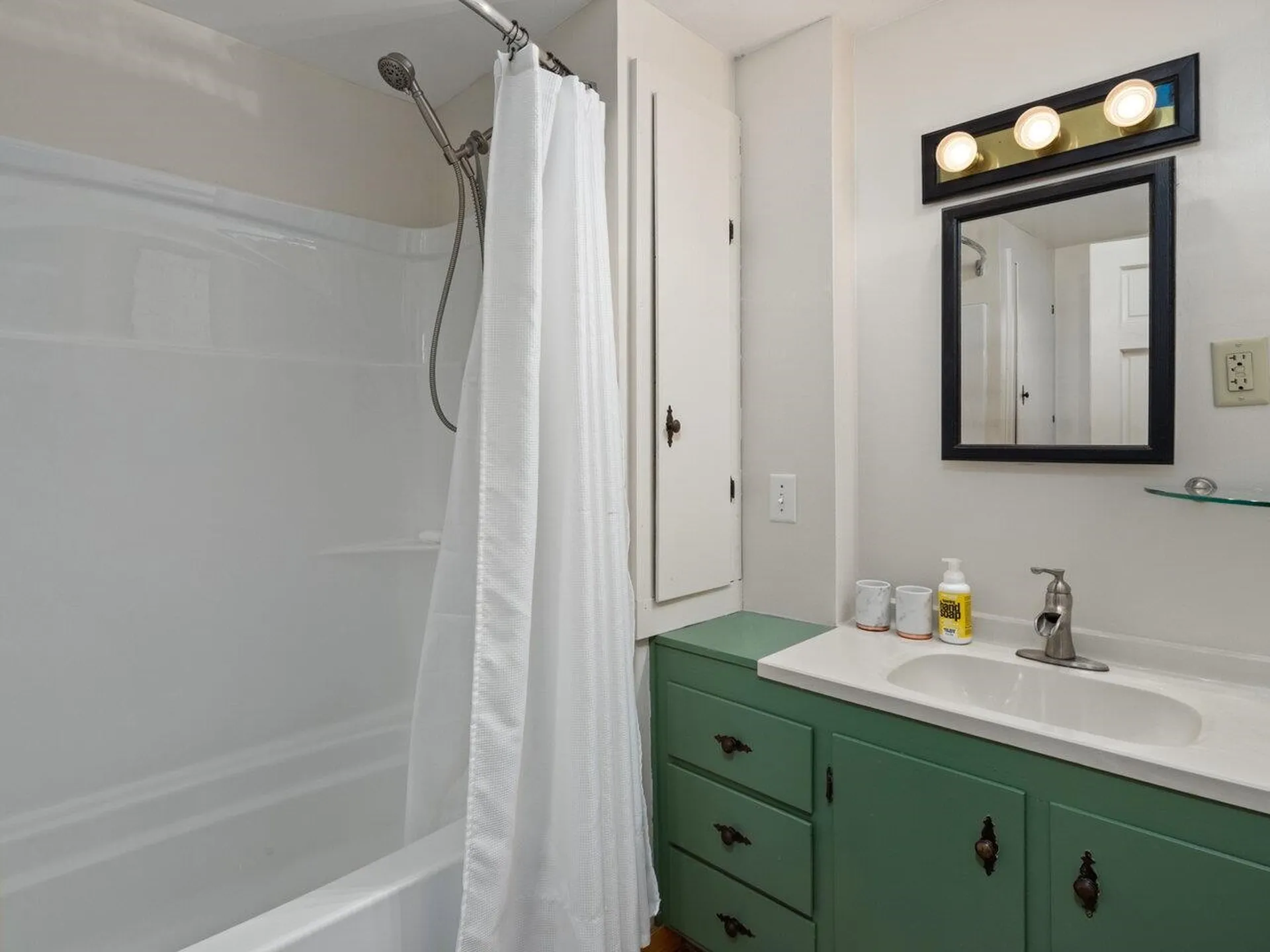 110 Panton Road Vergennes VT 05491