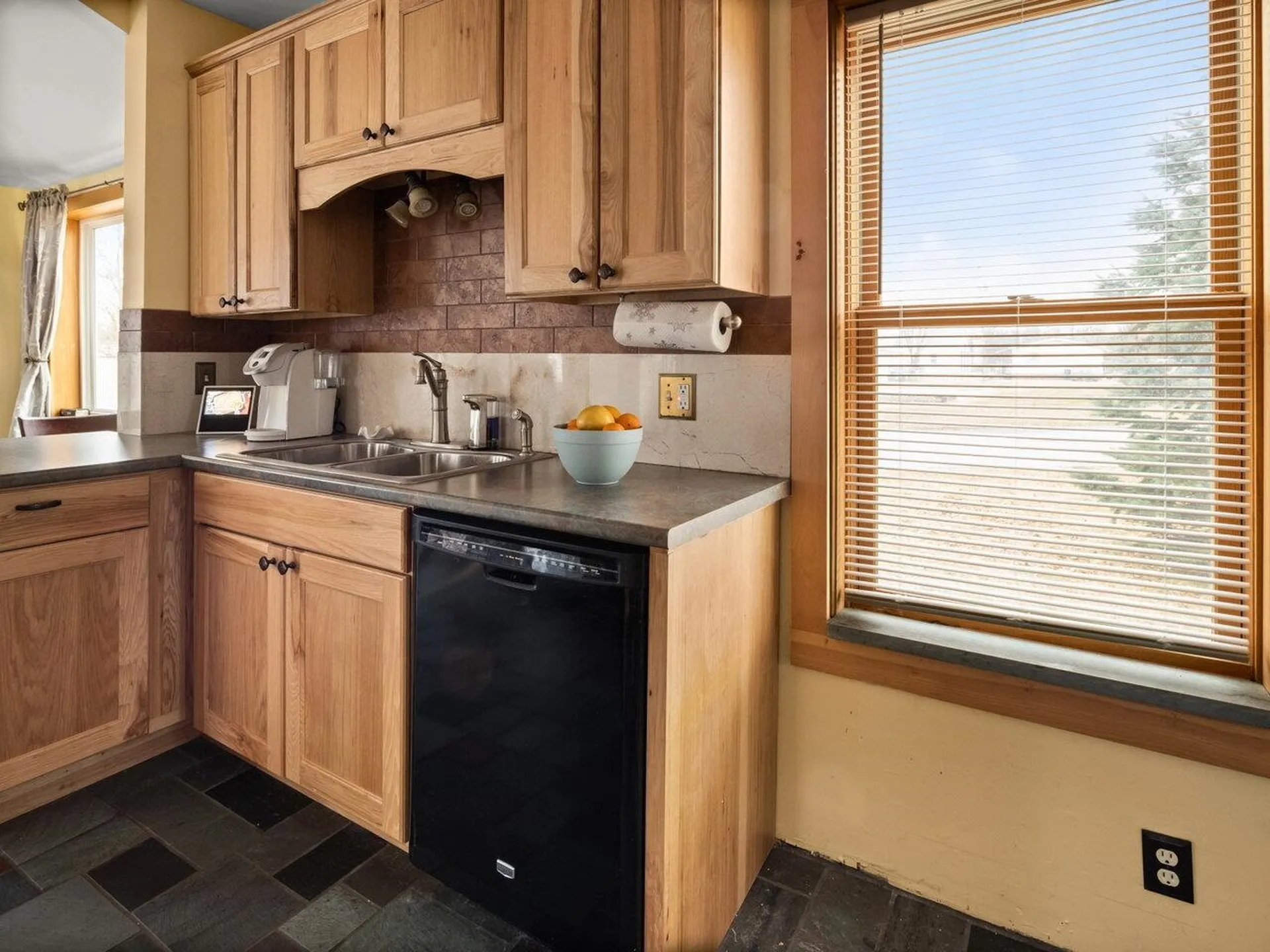 110 Panton Road Vergennes VT 05491