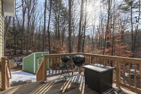 113 Twin Bridge Road Weare NH 03281