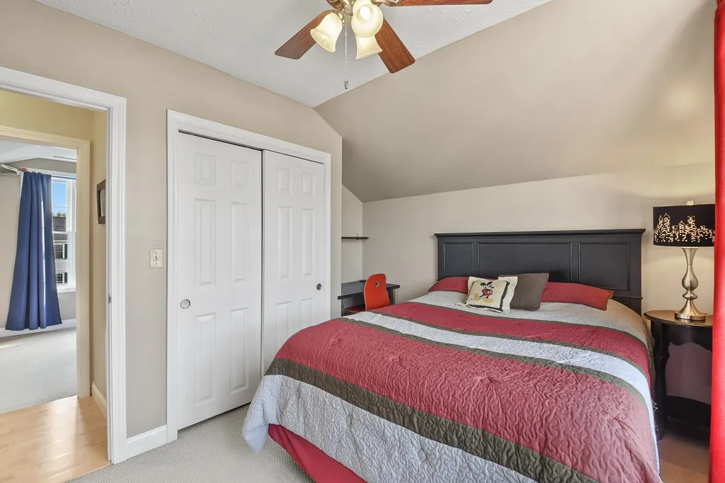 274 Aaron Drive Manchester NH 03109