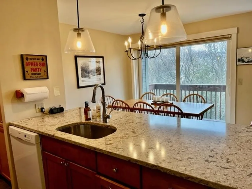 130 Snow Creek Road Warren VT 05674