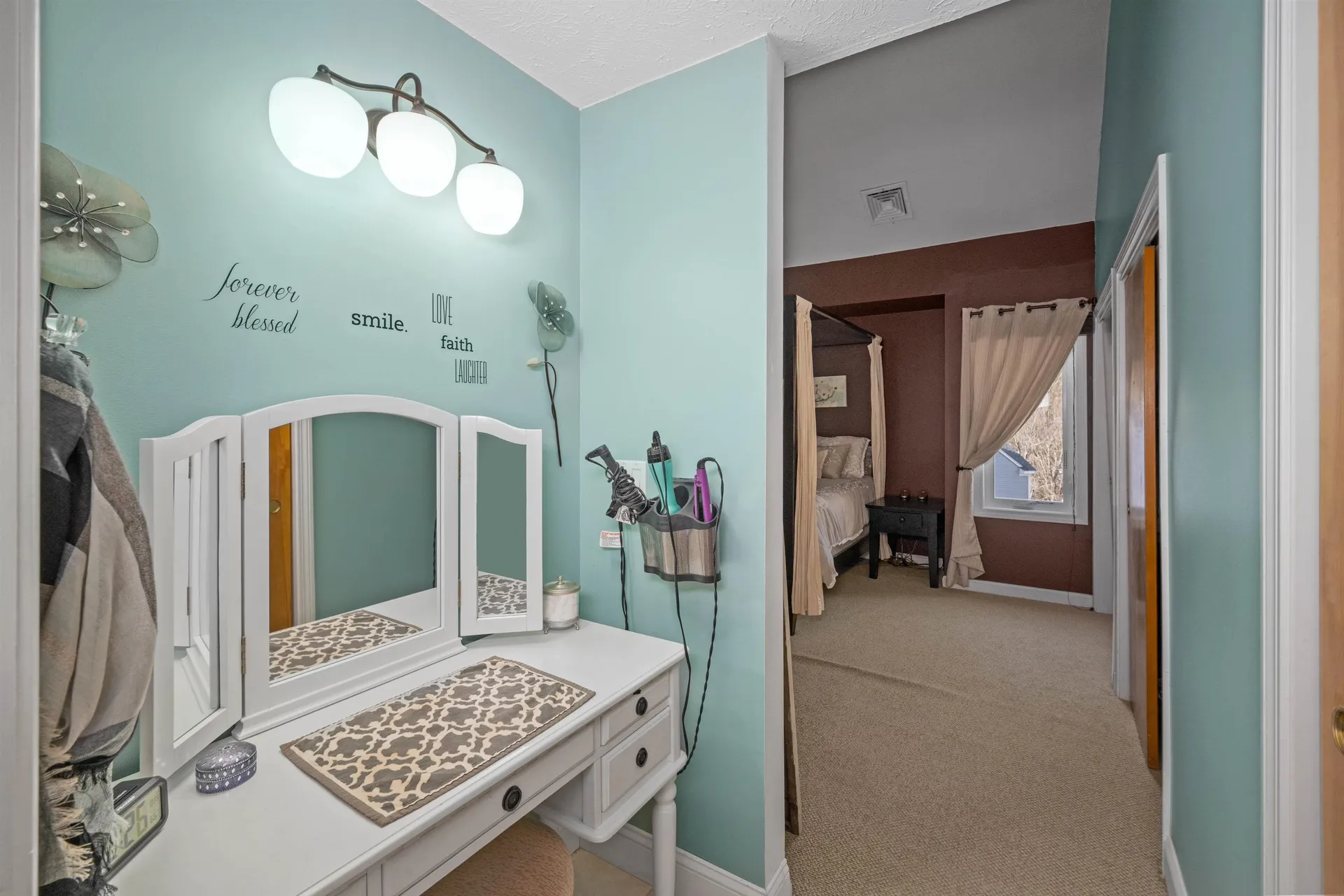 23 Merrimack Drive Merrimack NH 03054