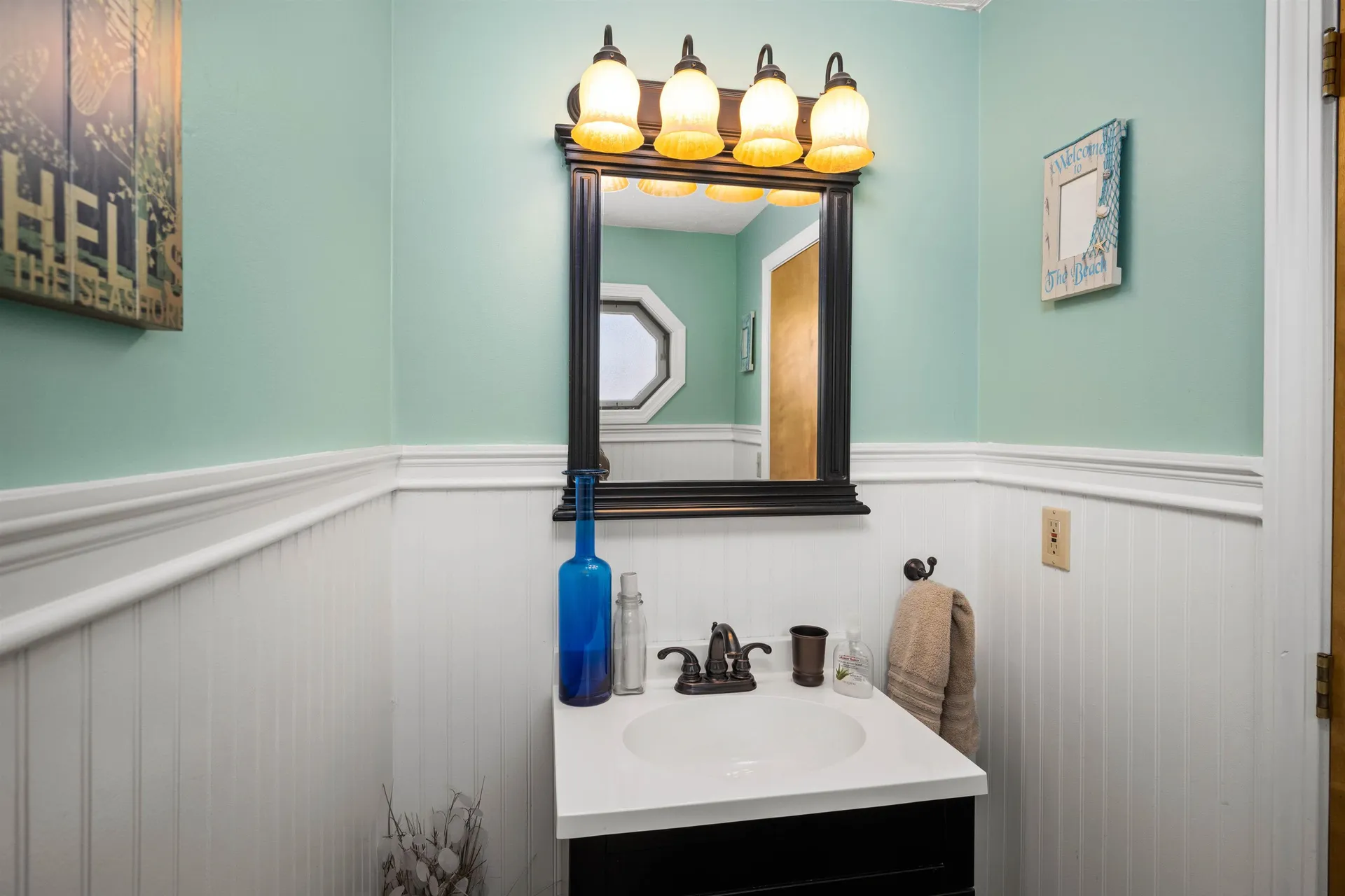 23 Merrimack Drive Merrimack NH 03054
