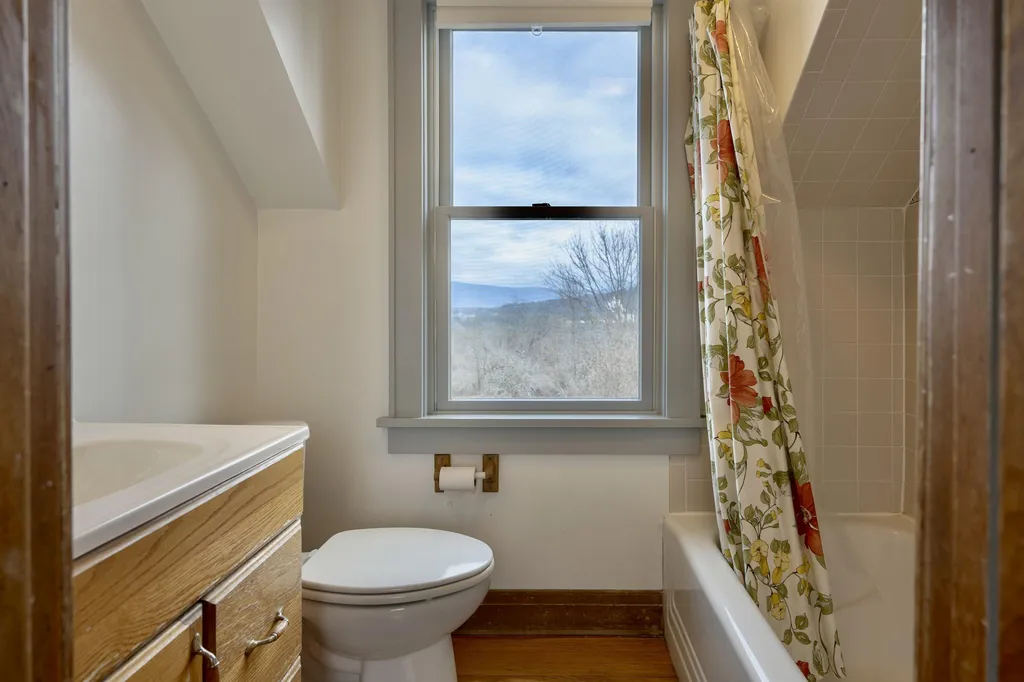 640 Sheep Farm Road Weybridge VT 05753