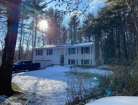 2 Elk Drive Bedford NH 03110