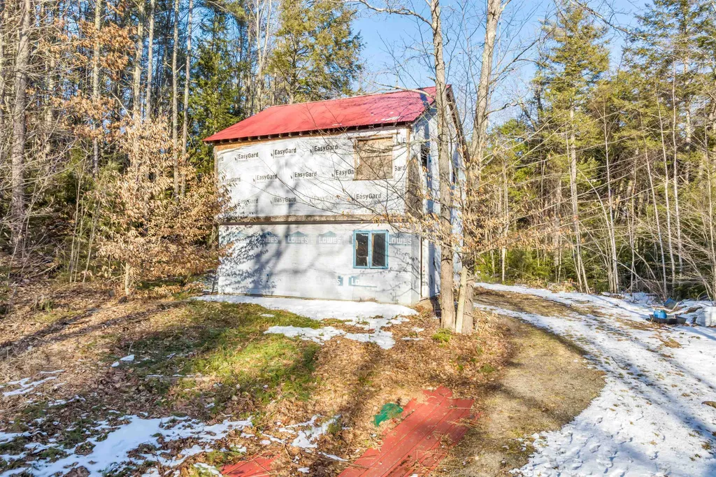 26 Rainbow Drive Ossipee NH 03864
