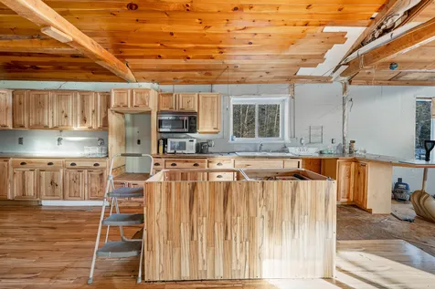 26 Rainbow Drive Ossipee NH 03864