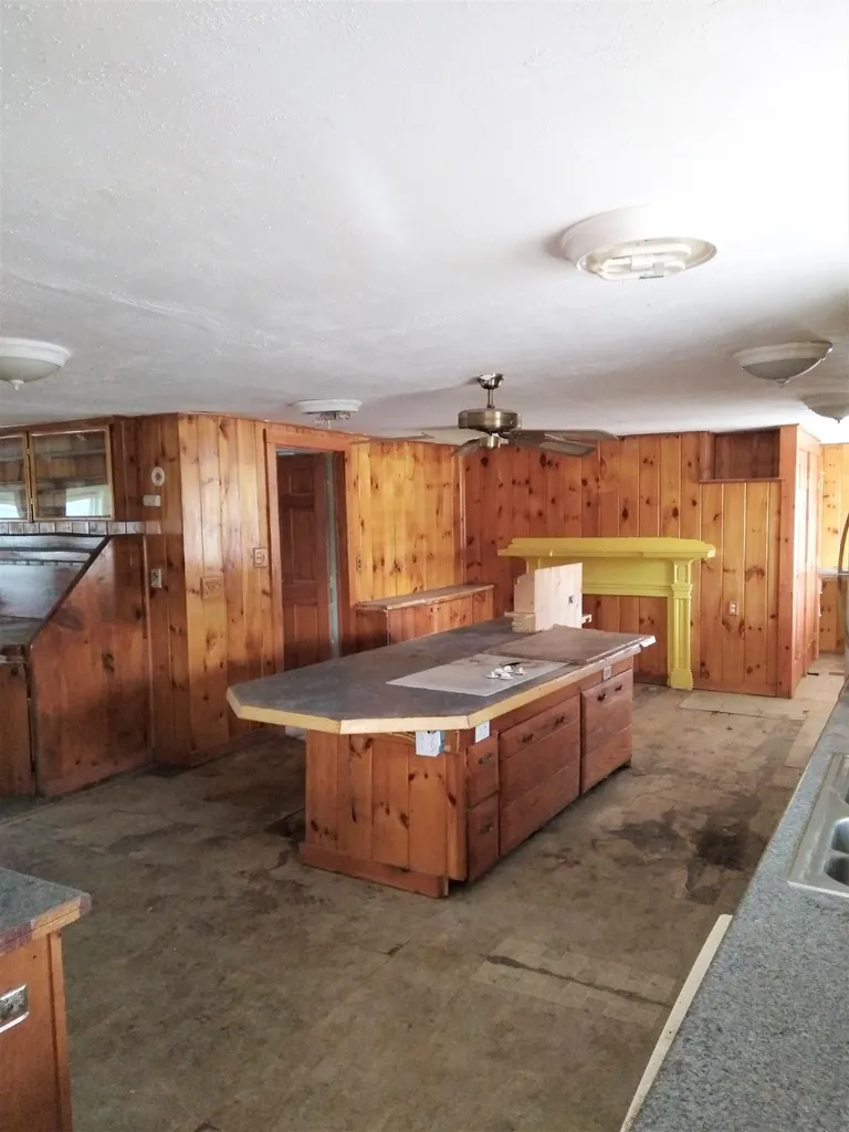 1244 Briar Hill Road Haverhill NH 03774