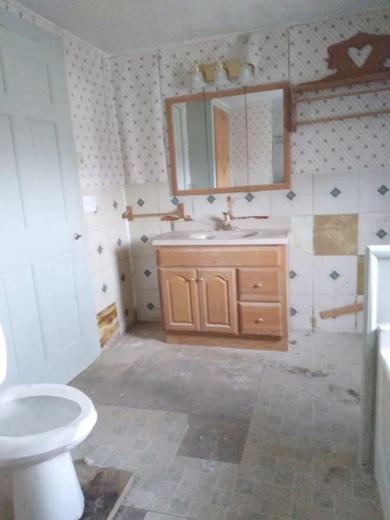 1244 Briar Hill Road Haverhill NH 03774