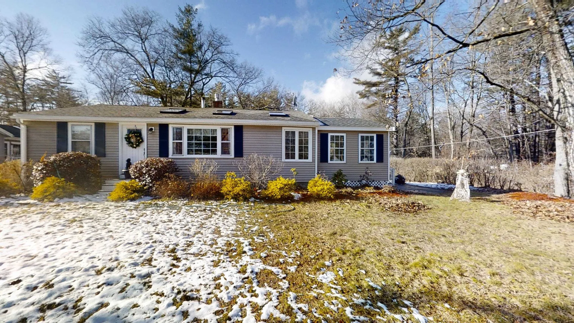 54 Great Pond Road Kingston NH 03848