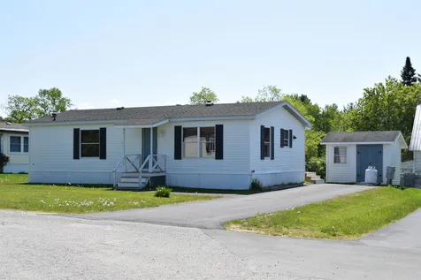 5 Ridgeview Terrace Dalton NH 03598