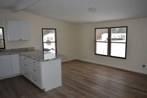 5 Ridgeview Terrace Dalton NH 03598
