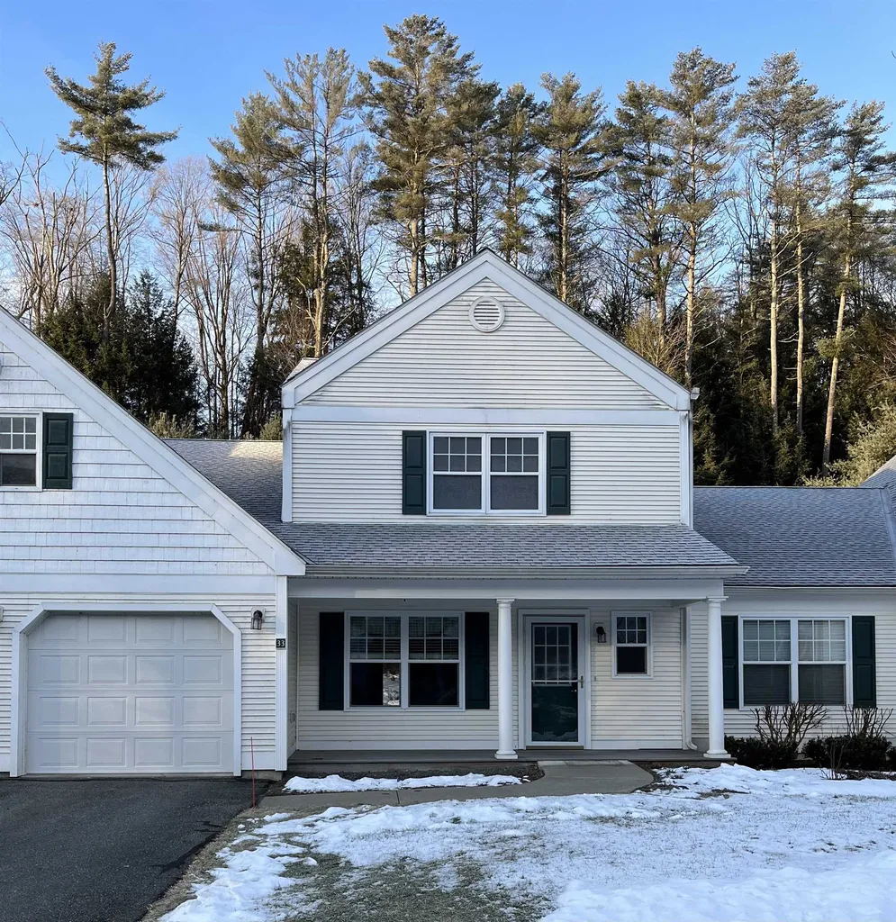 33 Lily Lane Lebanon NH 03784