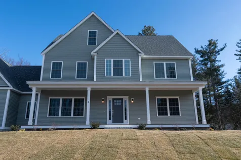 2 Brady Lane Hampstead NH 03841