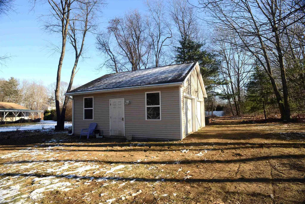 16 New Road North Hampton NH 03862