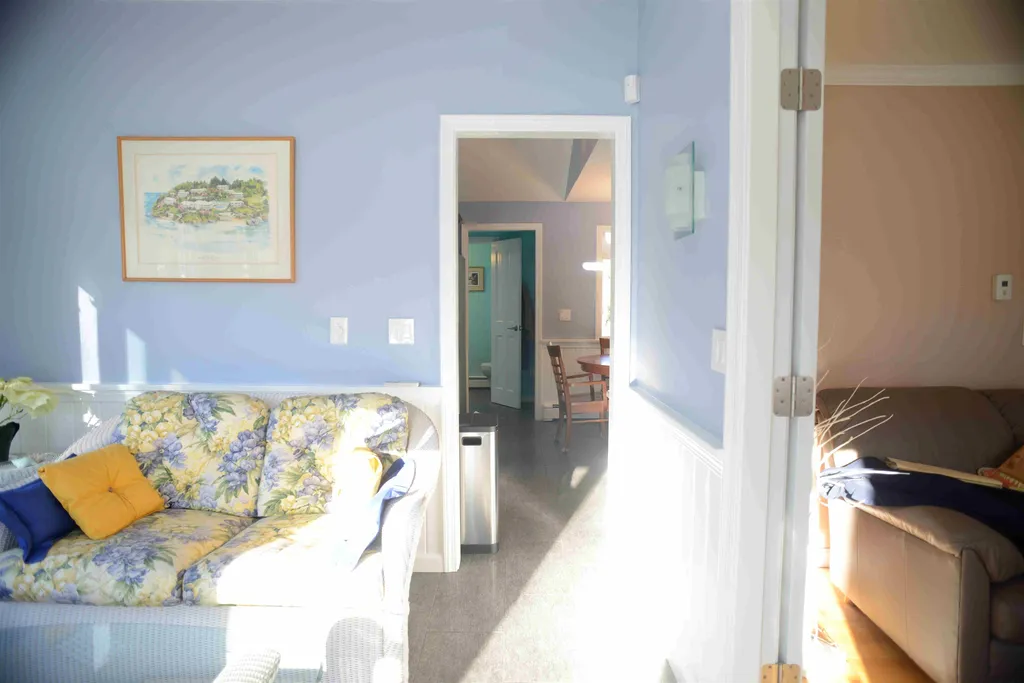 16 New Road North Hampton NH 03862