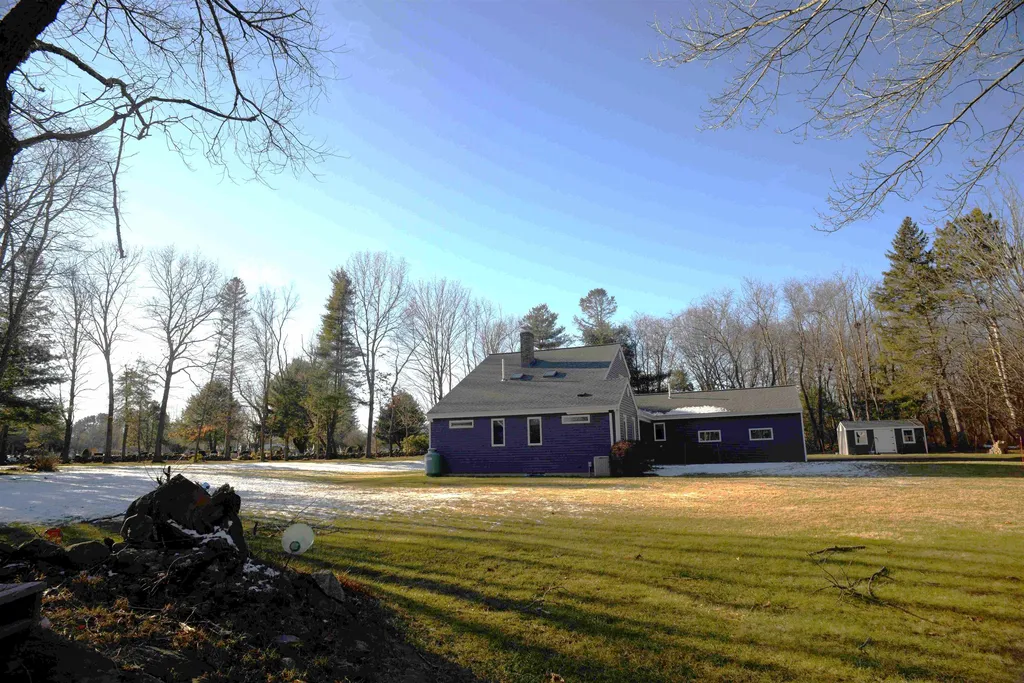 16 New Road North Hampton NH 03862