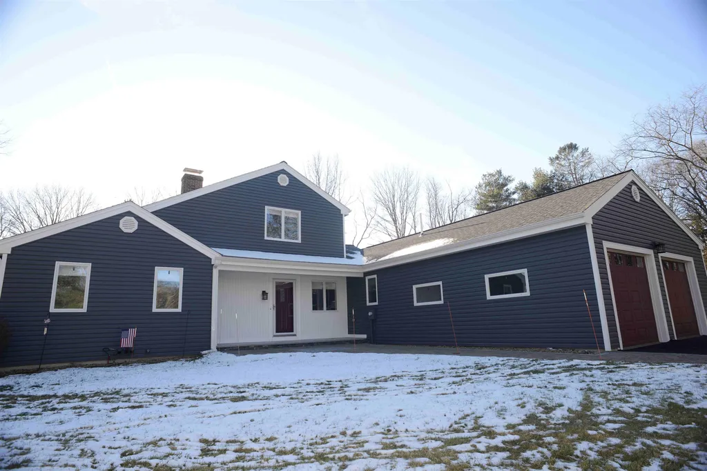 16 New Road North Hampton NH 03862