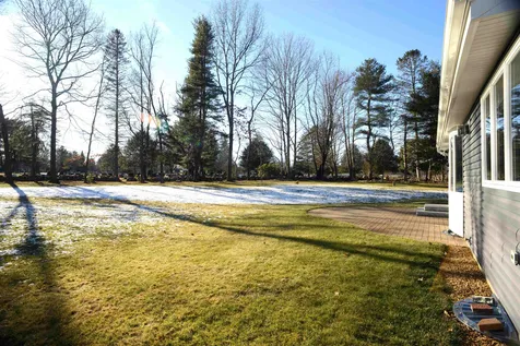 16 New Road North Hampton NH 03862