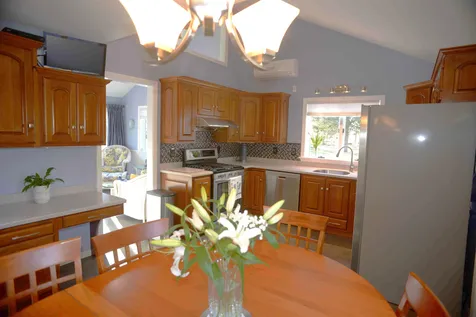 16 New Road North Hampton NH 03862