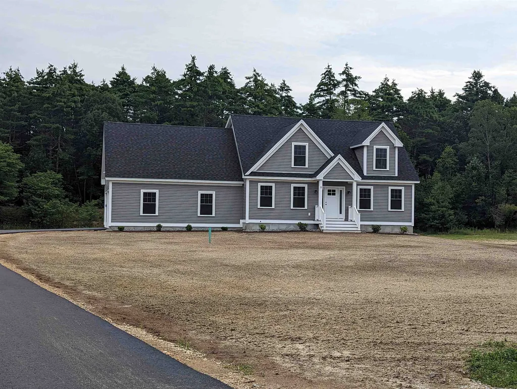 9 Bryson Lane Lee NH 03861