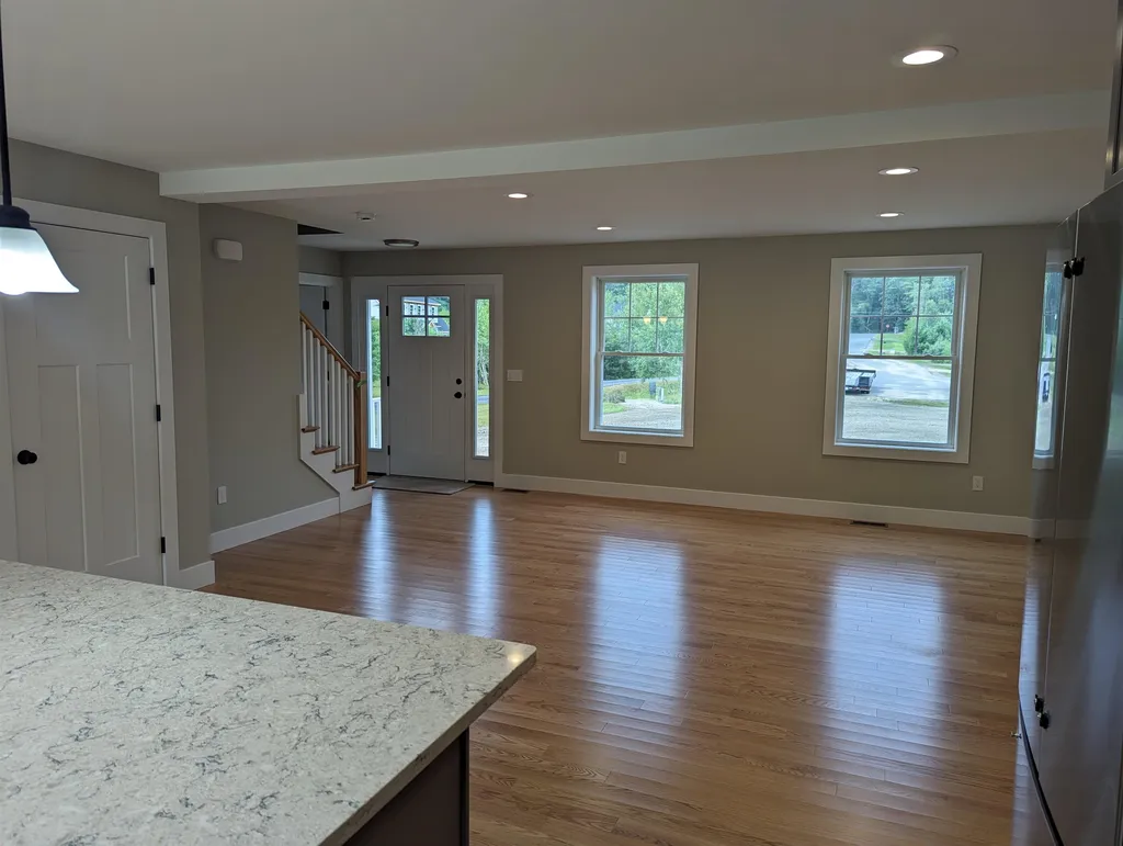 9 Bryson Lane Lee NH 03861