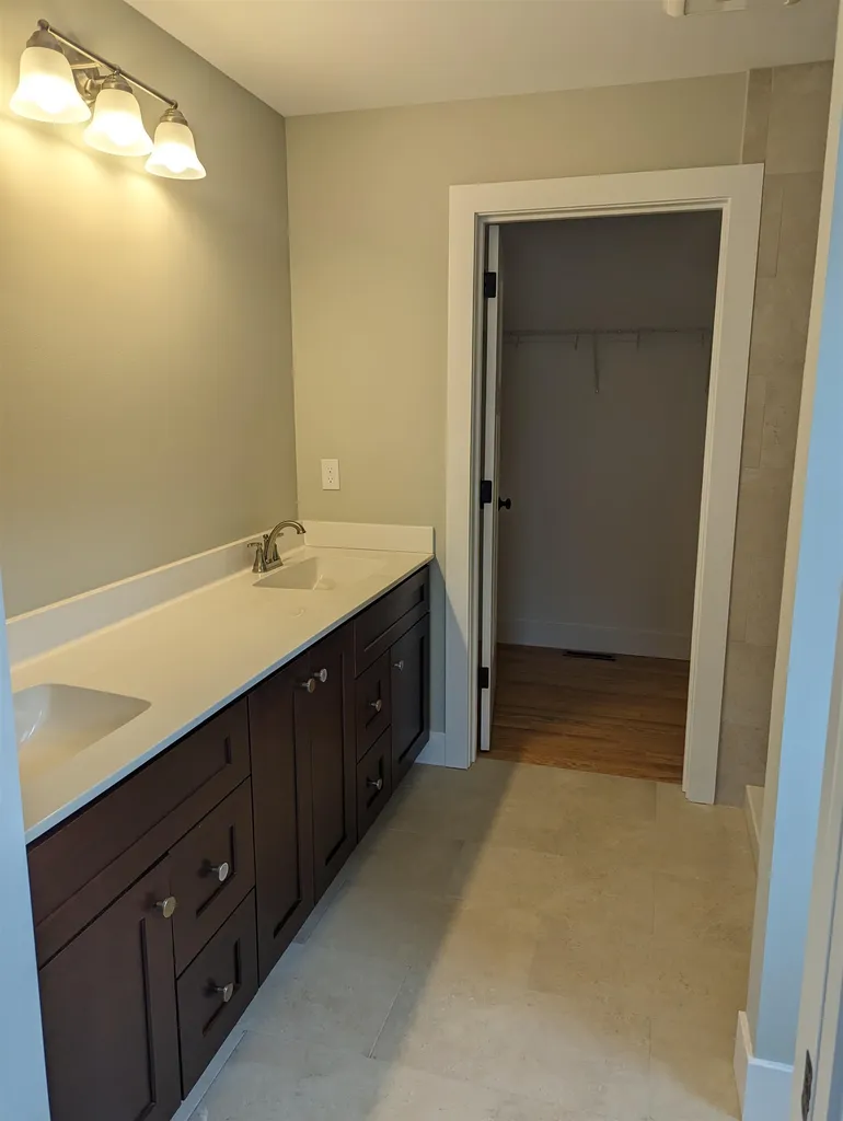 9 Bryson Lane Lee NH 03861