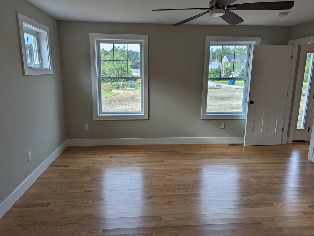 9 Bryson Lane Lee NH 03861