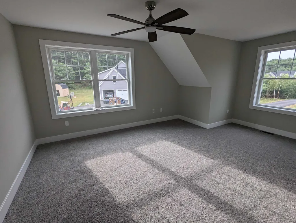9 Bryson Lane Lee NH 03861