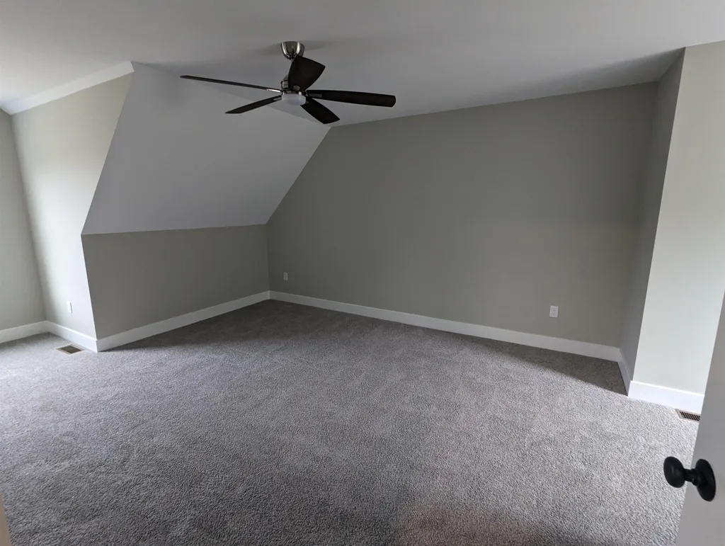 9 Bryson Lane Lee NH 03861