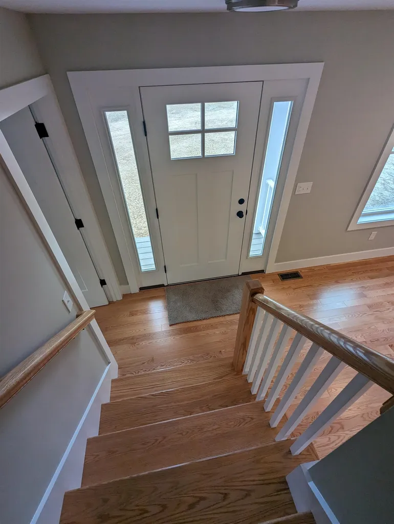 9 Bryson Lane Lee NH 03861