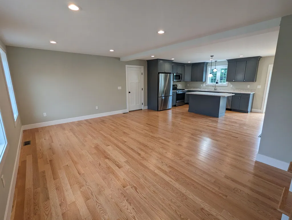 9 Bryson Lane Lee NH 03861