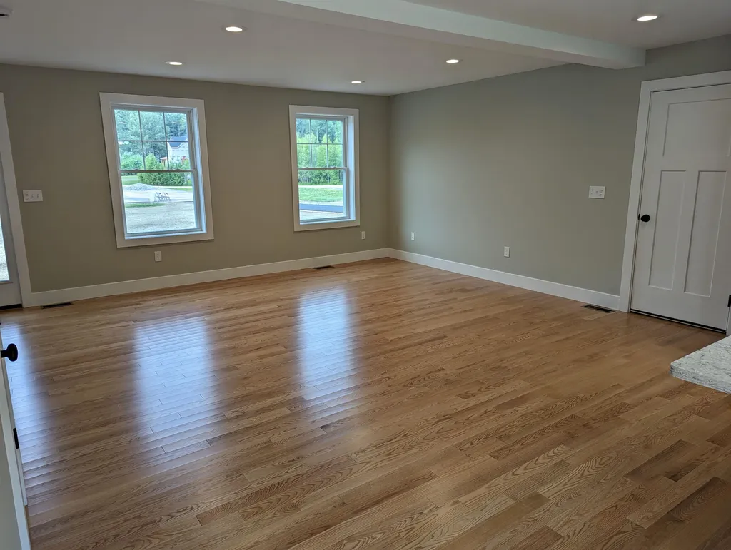 9 Bryson Lane Lee NH 03861