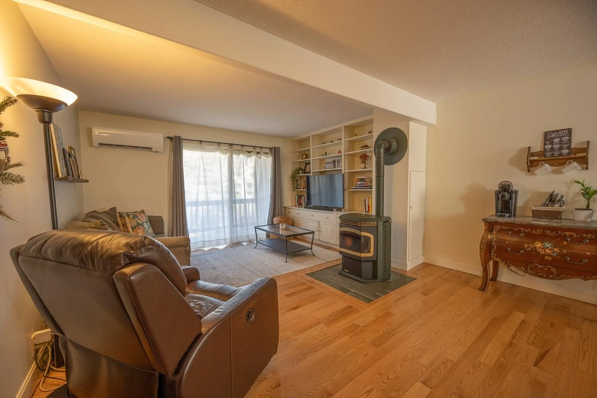 127 Brook Hollow Hanover NH 03755