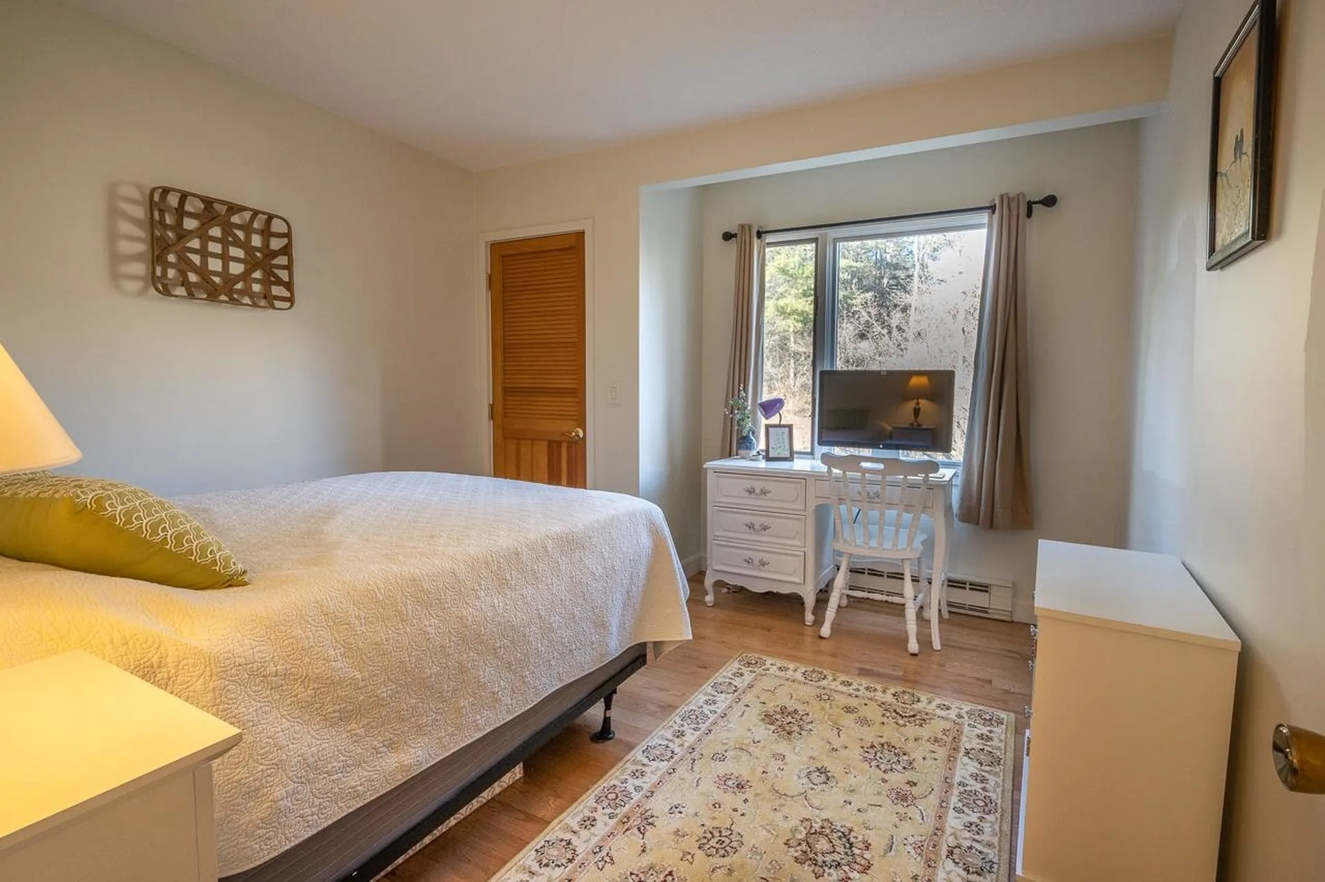 127 Brook Hollow Hanover NH 03755